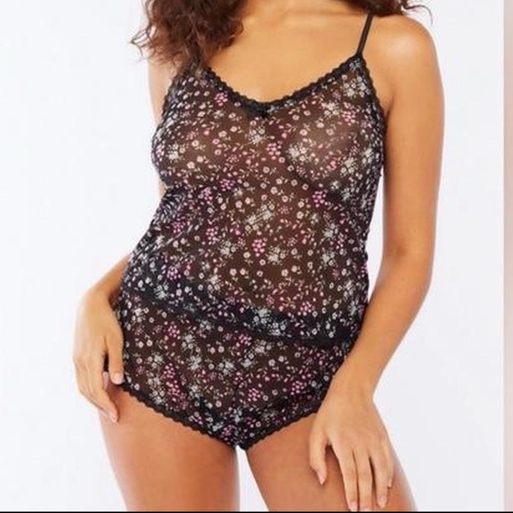 Savage X Fenty Floral “Unlined” Set